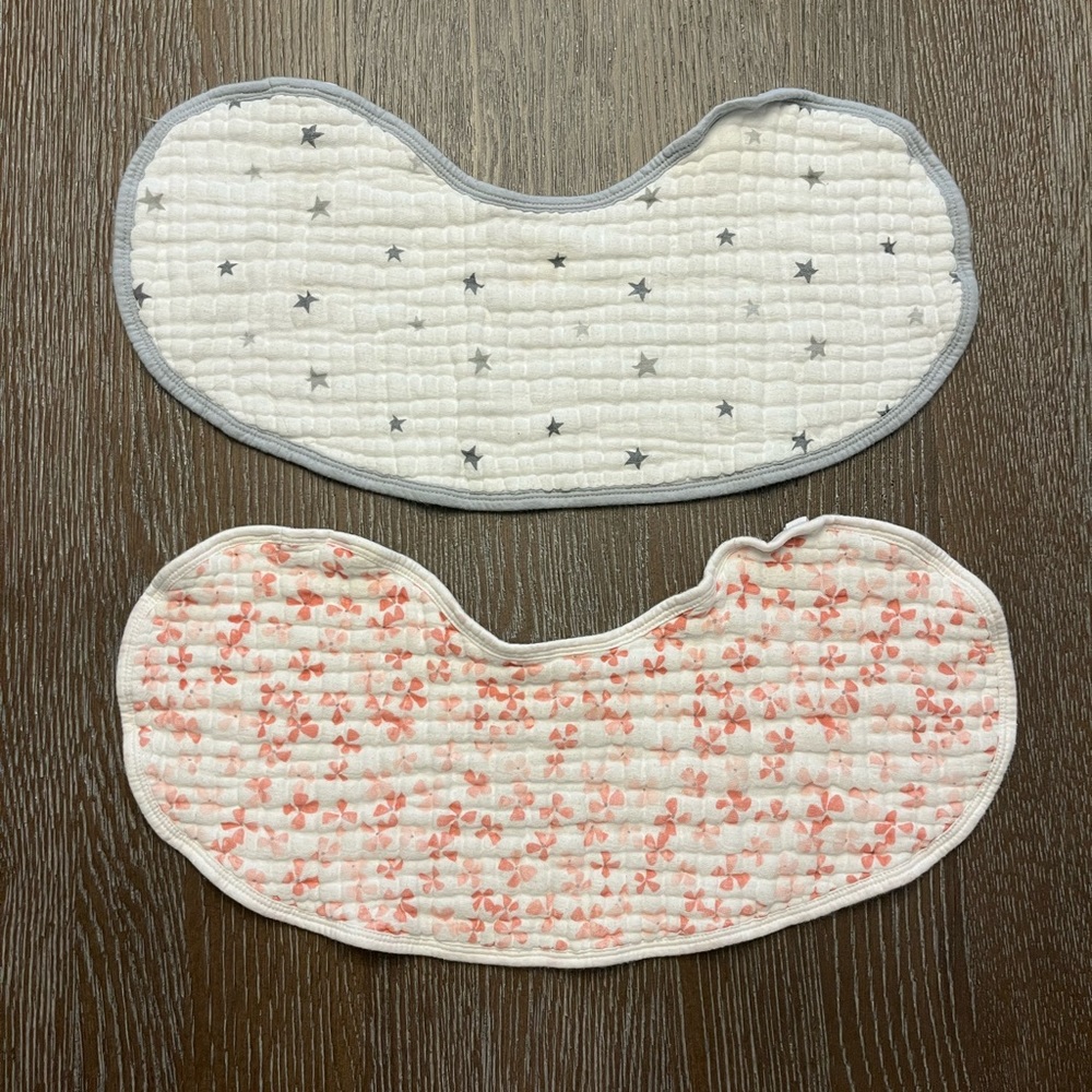 Aden + Anais burpy bib 100% cotton Muslin, set of 2